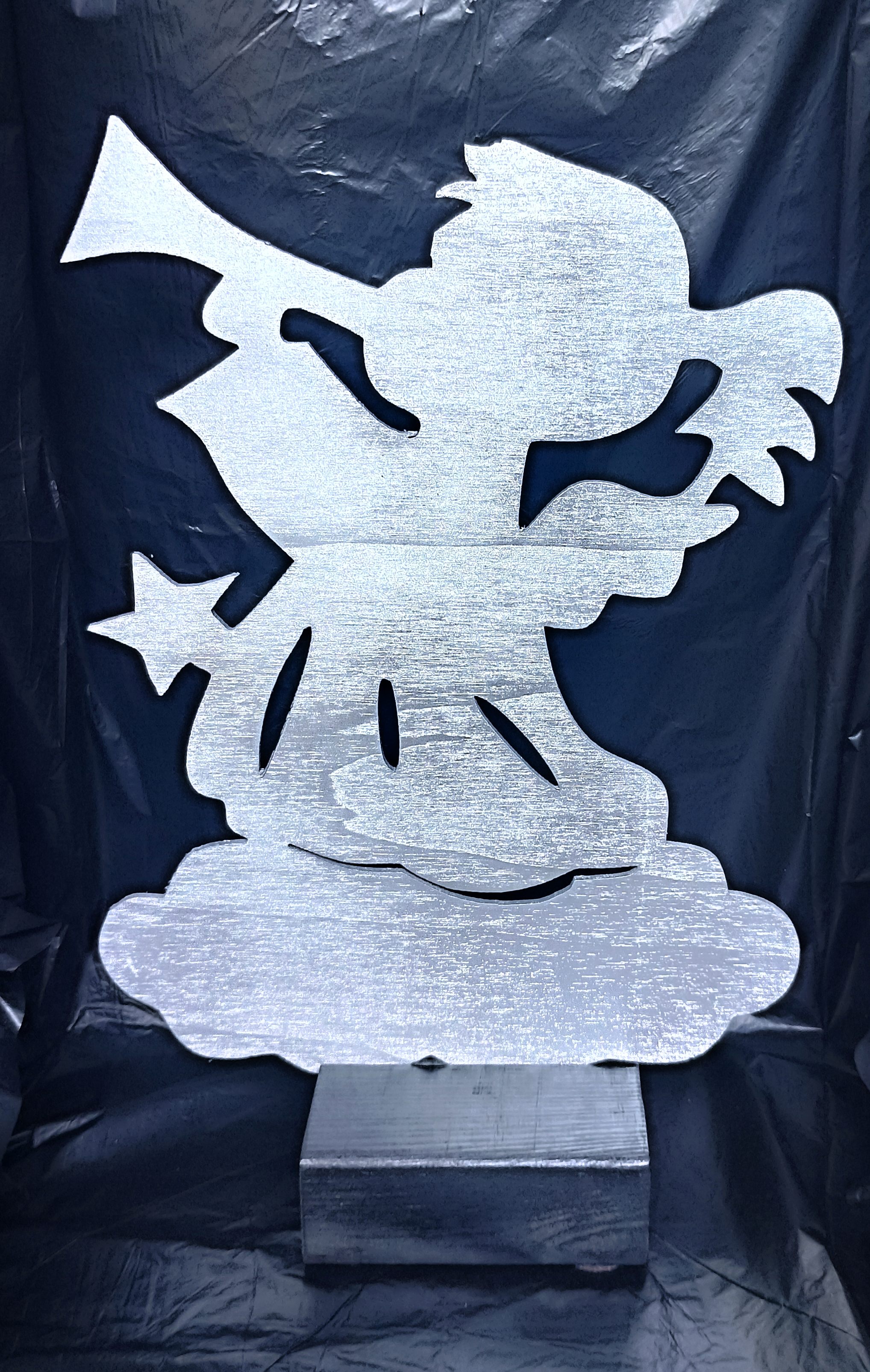 Anděl stříbrný s podstavcem  výška ca 40cm